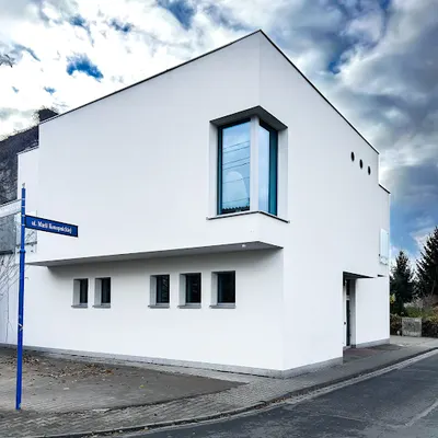 Luna Clinic - Chirurgia plastyczna - Medycyna Estetyczna